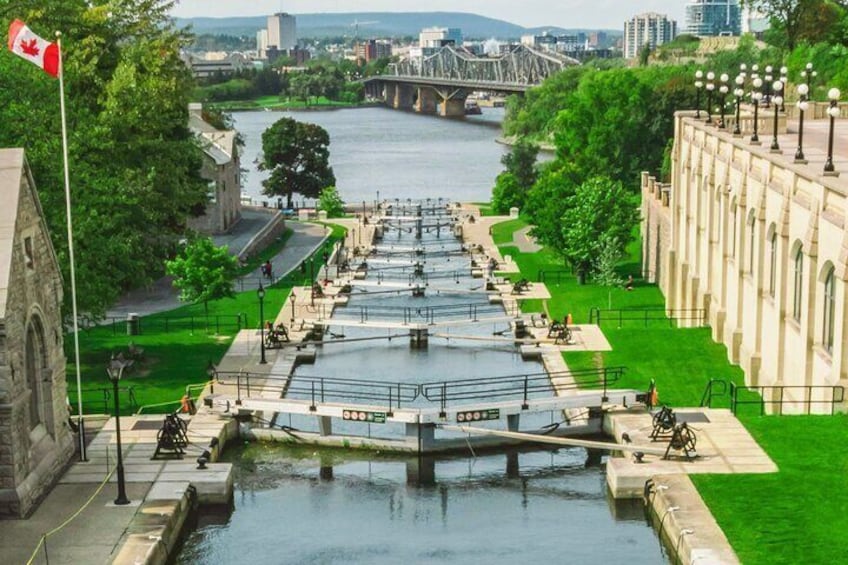 Ottawa Historical Walking Tour - With Local Historian