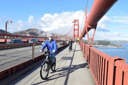 Golden Gate Bridge to Sausalito E-Bike Tour