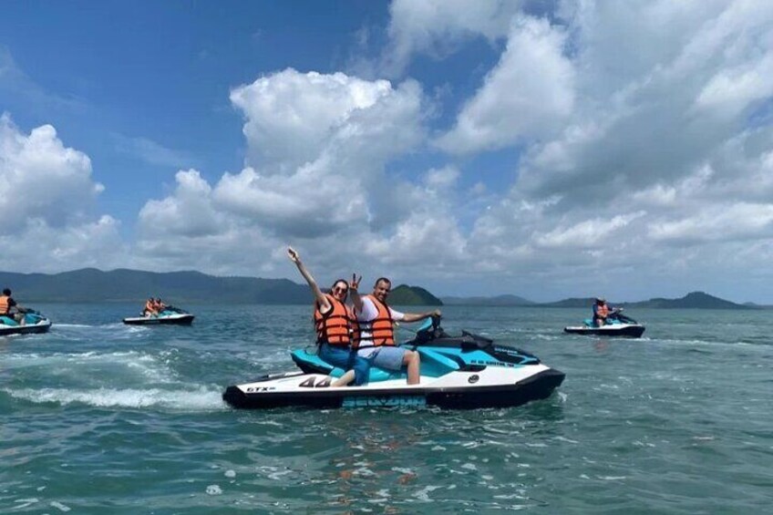 Combo Langkawi Parasailing Adventure And Jet Ski Fun Ride