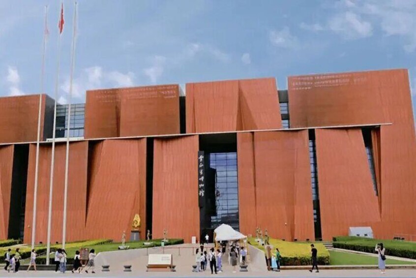 Kunming Yunnan Provincial Museum Private Tour 