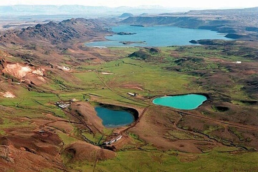 Private Reykjanes Peninsula, Lava Tunnel and Blue Lagoon Tour