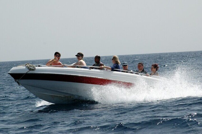 Private Speedboat To Magawish Island With Turkish Bath - Hurghada