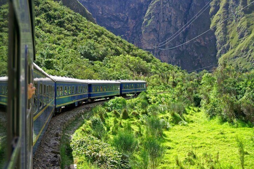 Full Day Private Tour to Machu Picchu Lunch & Transportation