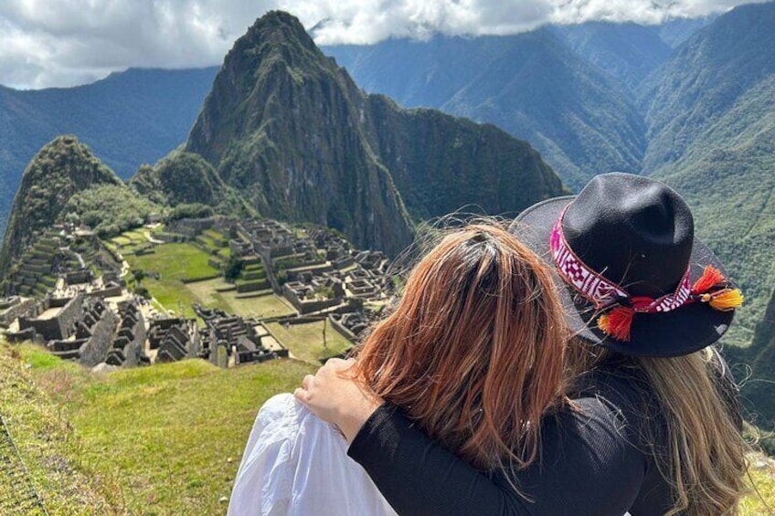 Full Day Private Tour to Machu Picchu Lunch & Transportation