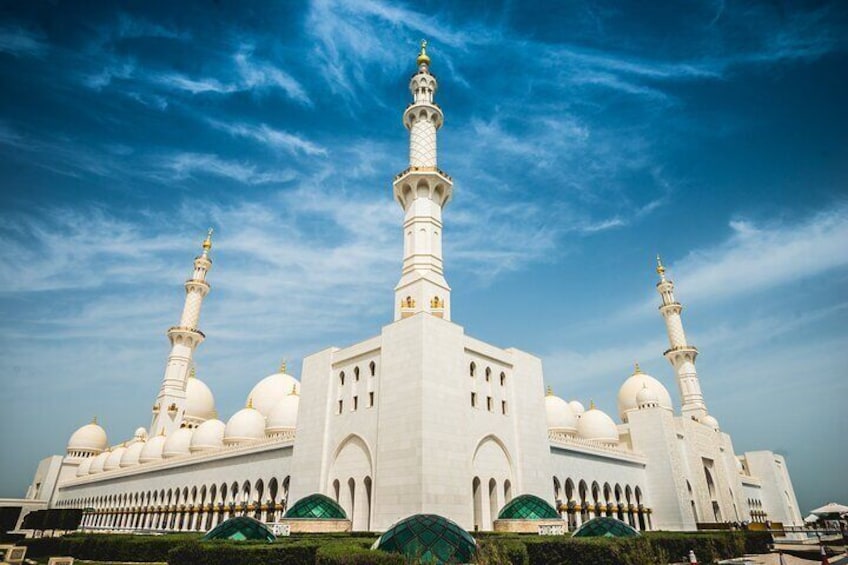 Abu Dhabi Full Day Transportation from Dubai (Private)