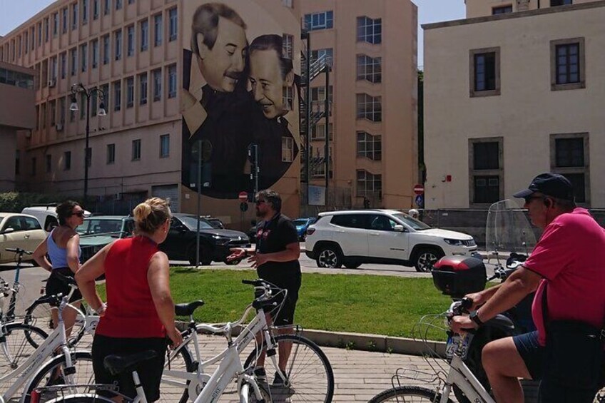 Hidden Palermo Bike Tour with Organic Wine Tasting