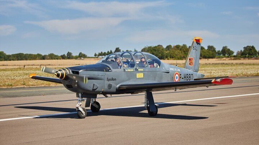 Private Flying Adventure in Military Aircraft in Pontoise