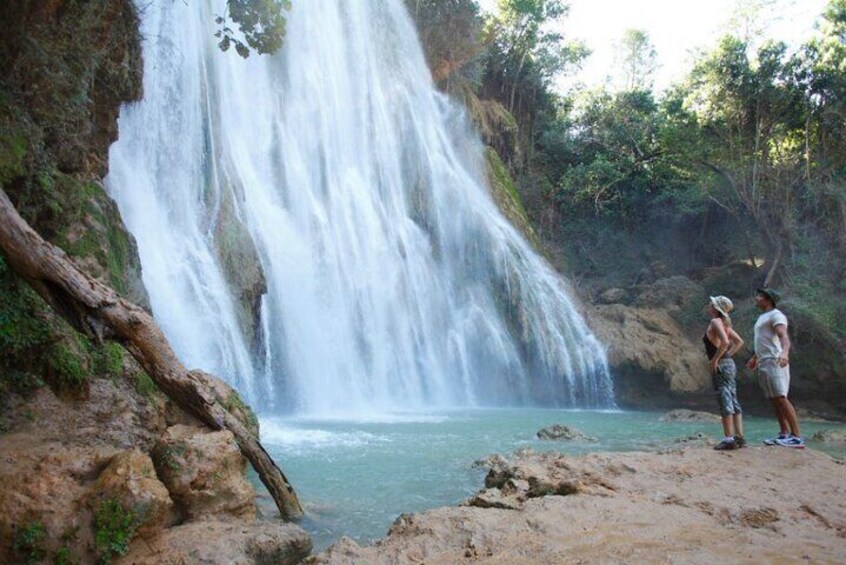 Half-day El Limon Waterfall and Cayo Levantado Tour with Lunch