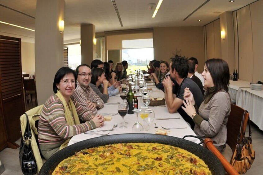 Valencia Boat Ride In The Albufera Paella Included