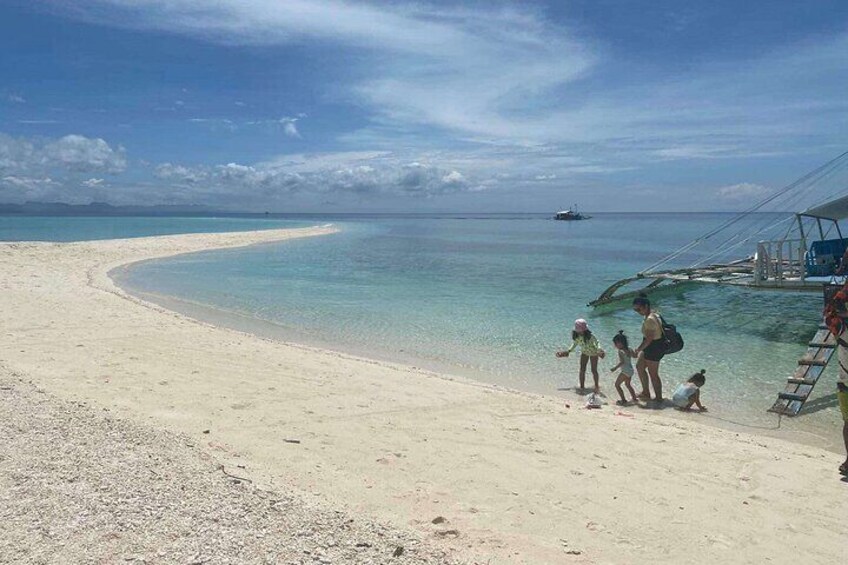 Virgin white sand island, less the crowd? We've got you. Kalanggaman Island is one of the most pristine white sand beaches of the Philippines, less the crowd.