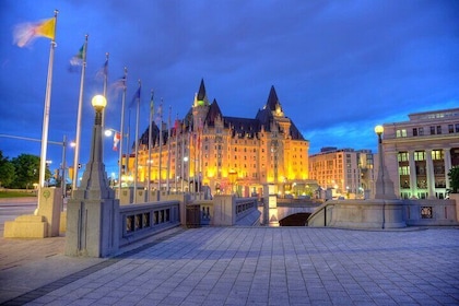 Discover Ottawa with a Local Guide Private Walking Tour