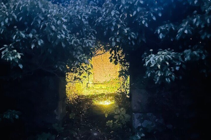 Ghost, Ghouls and Graveyards Private Highland Tour