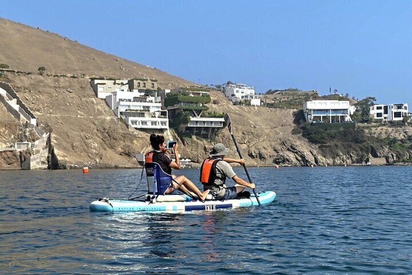 Participants traversing the bay of Ancon