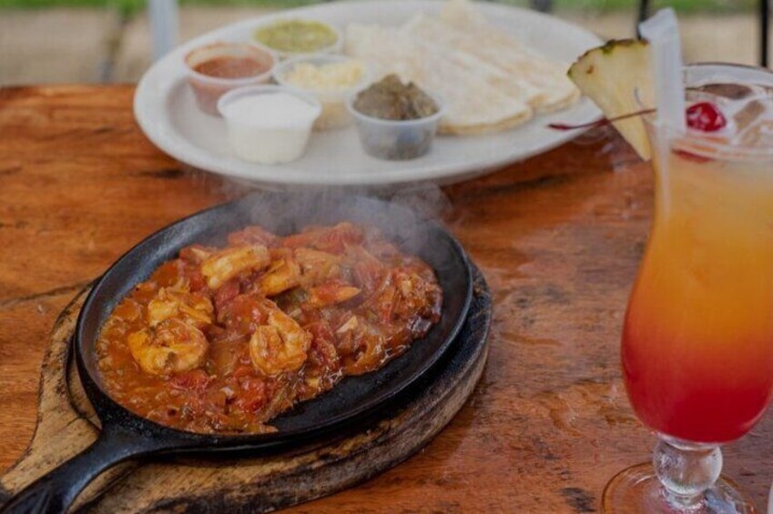Lunch or Dinner Dining Experience in Montego Bay 