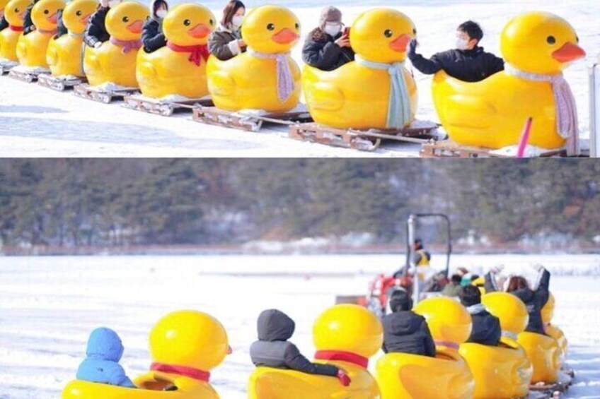 Sanjung Lake Winter festival_rubber duck riding_winter fun