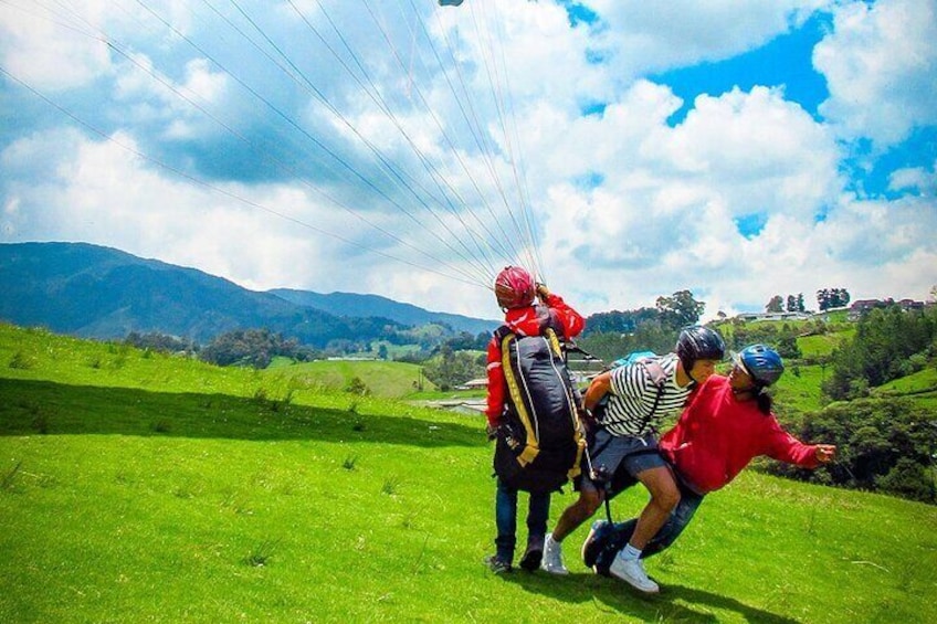 Paragliding in Medellin 15 minutes