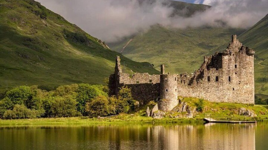 Full-Day Highland Lochs Glens and Castles Tour from Edinburgh