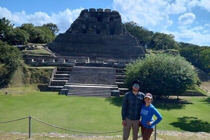 Private Journey discovering Xunantunich