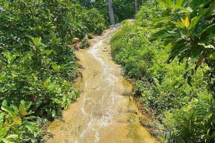 Skyhawk Zipline and Bua Tong Sticky Waterfalls Adventure Tour