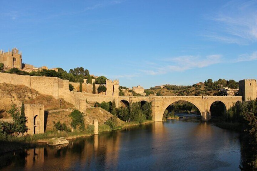 San Martín Bridge