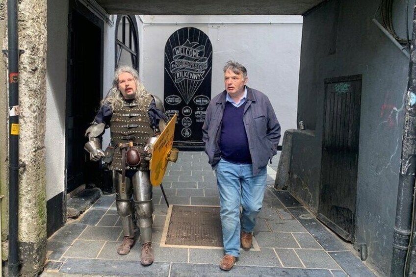 Small-Group Kilkenny City Tour with a Knight