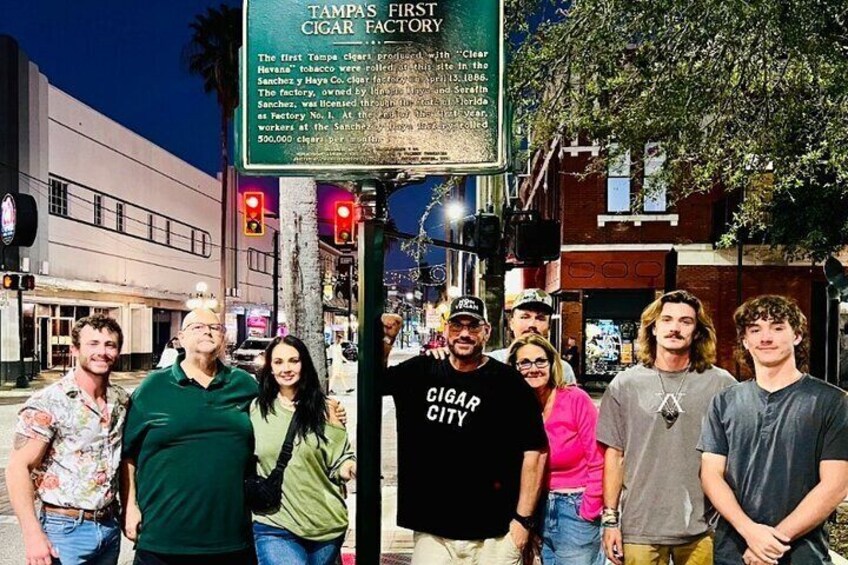 Tampa's Cigar Bus Tour