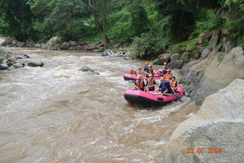 Chiang Mai : ATV & White Water Rafting & Trekking to Waterfall