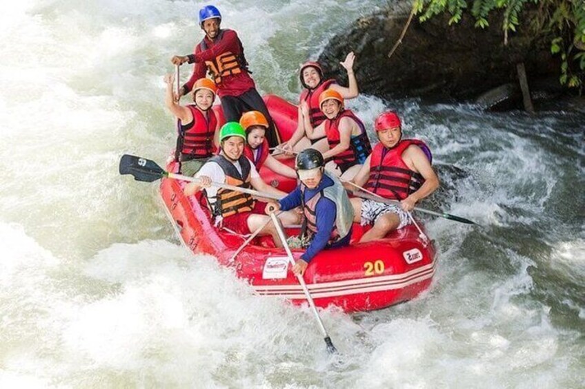 Chiang Mai : ATV & White Water Rafting & Trekking to Waterfall