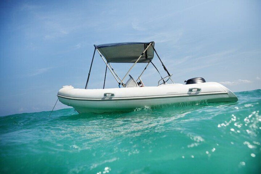 Private Speed Boat to Abu Dabbab Marsa Alam