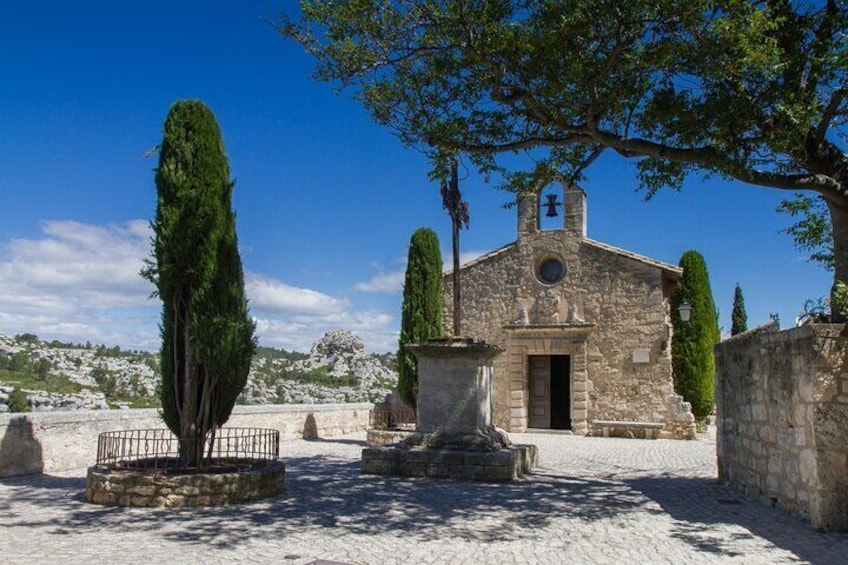 Private Tour of Provence between Castle, Village, and Olive Grove