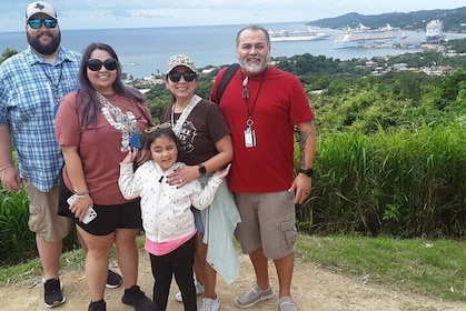 Hoteller i nærheden af Roatan Wildlife Plus Atv Adventure 