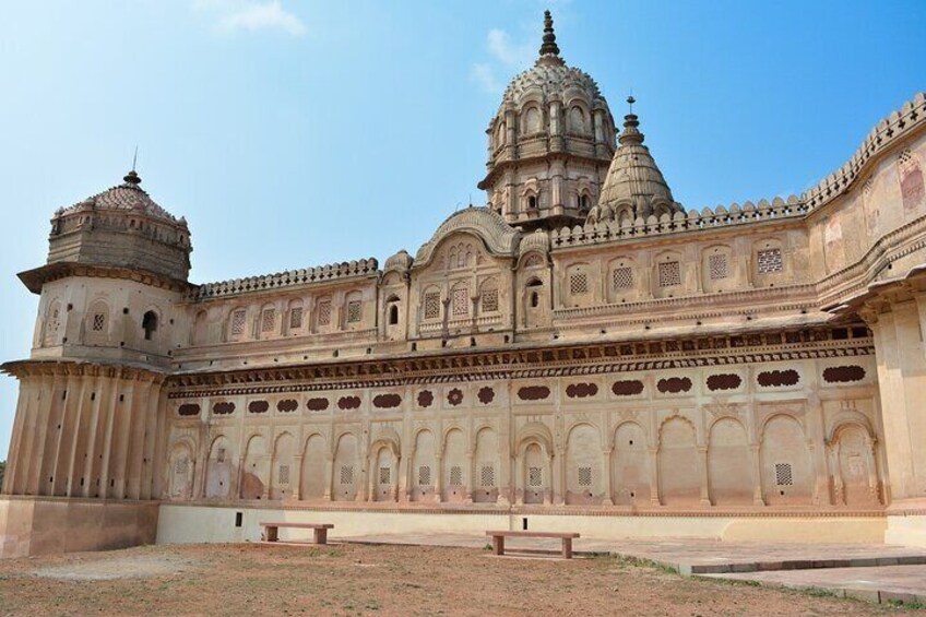 Lakshminarayan Temple in Orchha.
