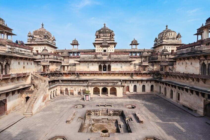 Jehangir Mahal in Orchha.