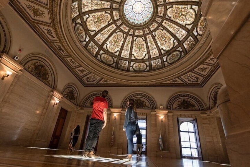 Chicago Architecture & Highlights with Local Treat - Small Group Walking Tour