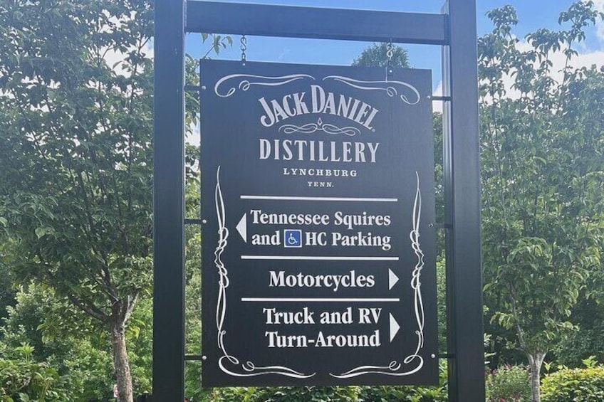 Jack Daniels Private Distillery and Dine Tour from Nashville