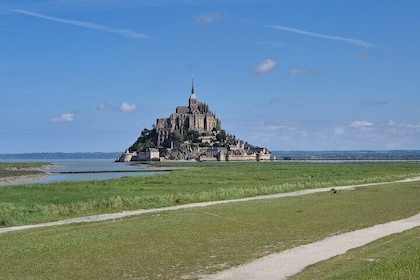 Private Tour in Mont St Michel and Normandy Coast