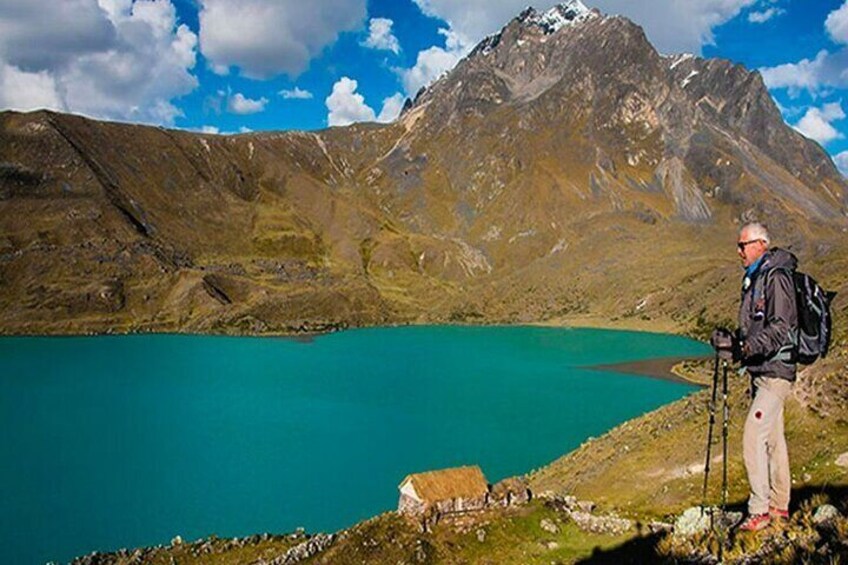 Trekking Through the 7 Lagoons of Ausangate