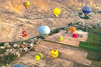 Luxury Hot Air Balloon Ride in Luxor with Transfers Included