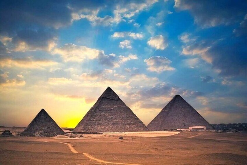 Cairo Private Day Tour from Alexandria Port|
