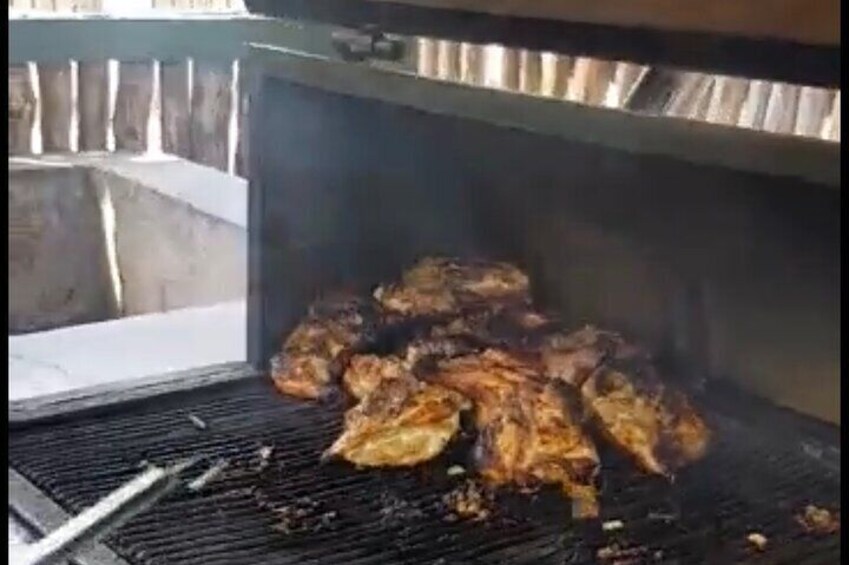 Cultural Food Tour & Seven Mile Beach at Negril’s Margaritaville