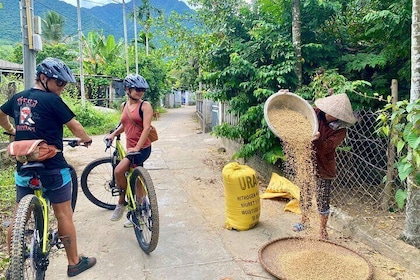 Private Da Nang Countryside Cycling Tour