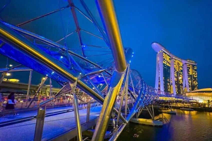 Twilight Magic Singapore River Cruise and 2 Light Show