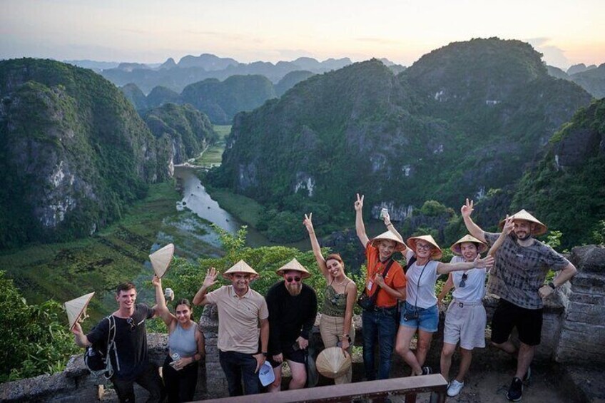 5 Days in North Vietnam Explore the beauty of Ninh Binh, Halong