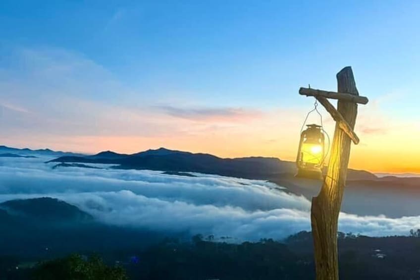 Cloud Watching & The Glow of Dawn In Da Lat From 4am to 9am