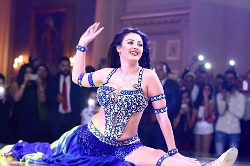 Cairo Nile Dinner Cruise with Entertainment Shows Include Pickup