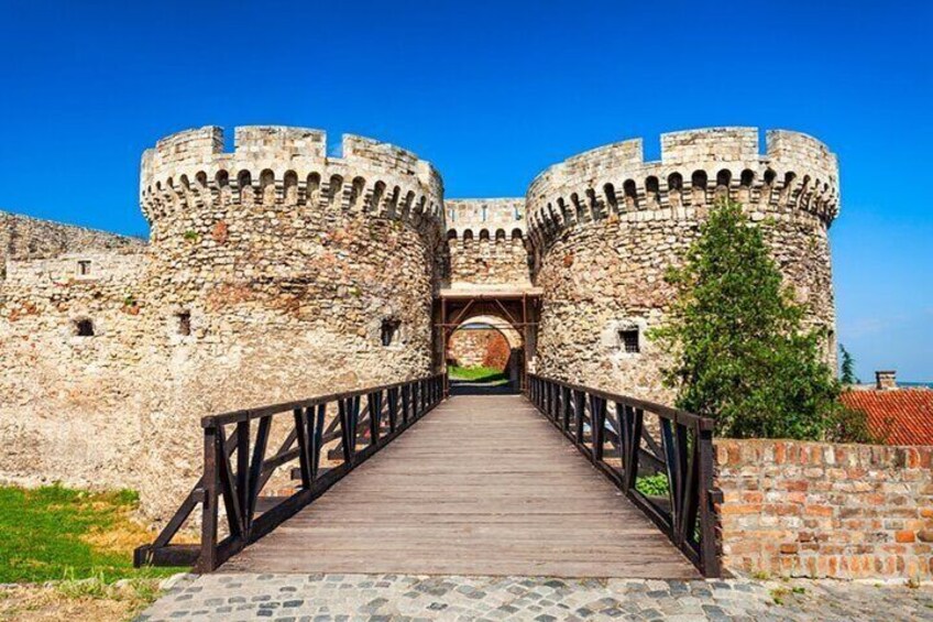Belgrade Old Town Walking Tour with a Guide