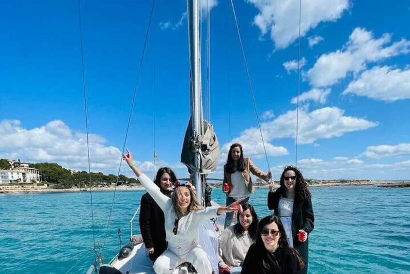 Horizon day sailing tour of Palma Bay