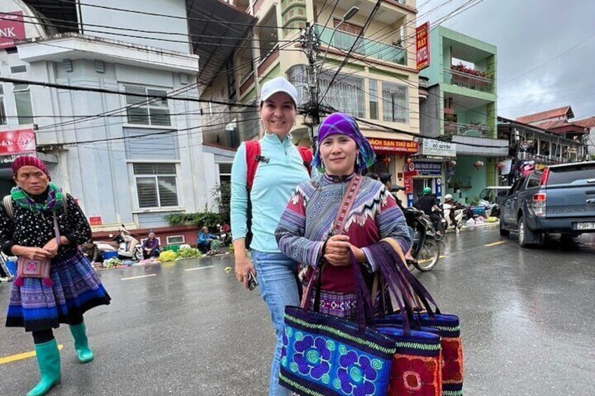 Bắc Hà Sunday Market Full Day Tour 