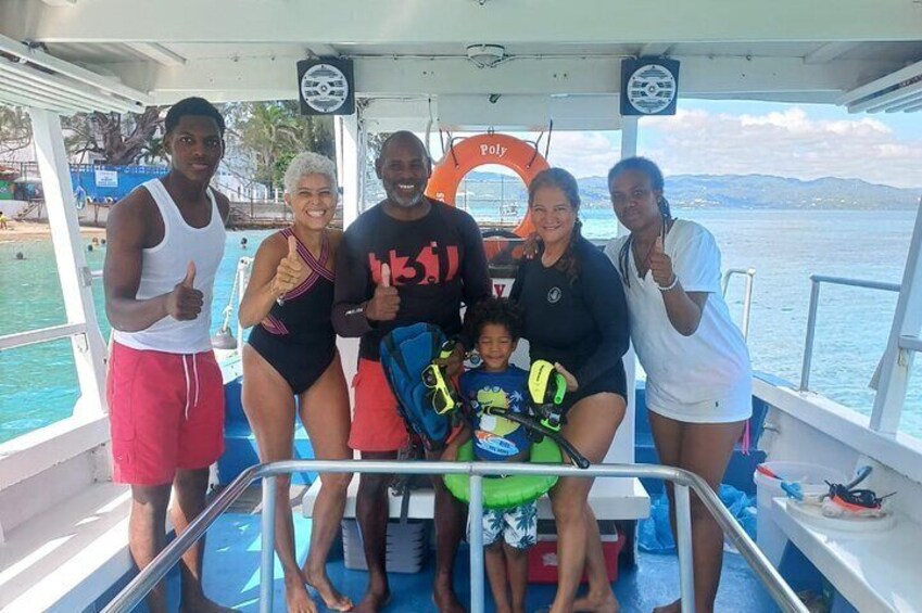 Glass Bottom Boat and Snorkeling Experience in Montego Bay