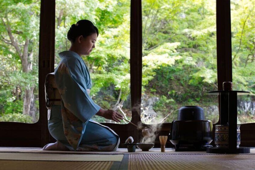 Kyoto Kiyomizi Tea Ceremony with Scenic Garden Views